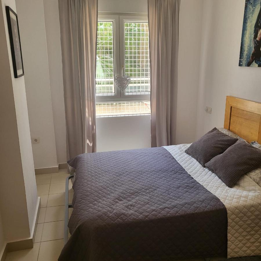 Apartamento Ines, Dehesa De Campoamor,900M From The Sea , Swimming Pool & Tennis Court Bagian luar foto